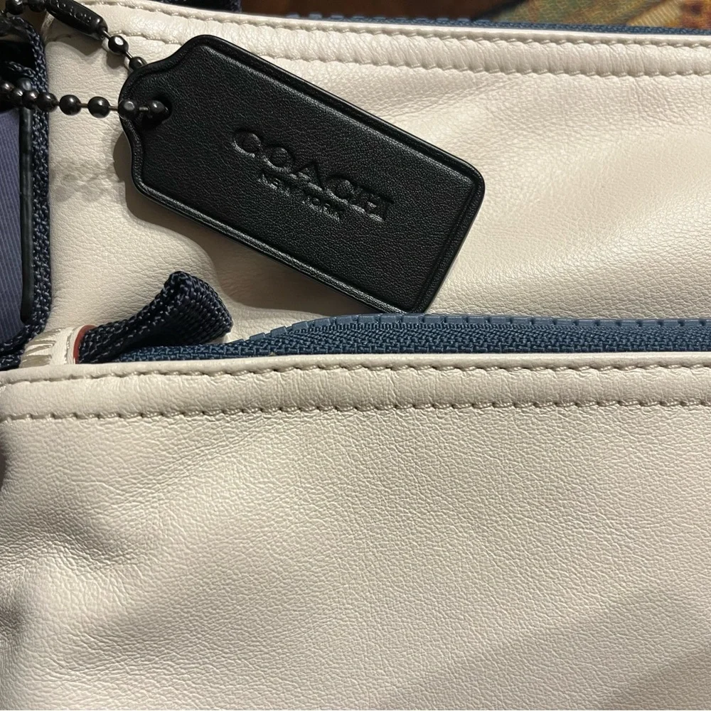COACH Pacer Crossbody in Chalk, Navy & Brown - Picture 12 of 14